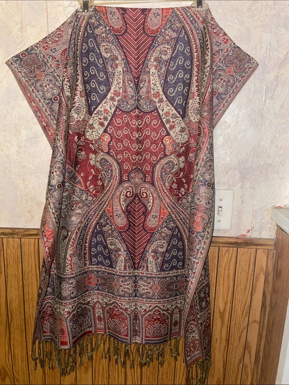 Multi color paisley pashmina shawl (nwot)
